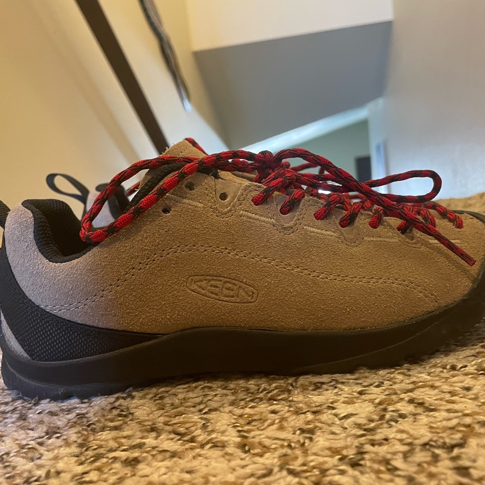 Women's Jasper Suede Sneakers